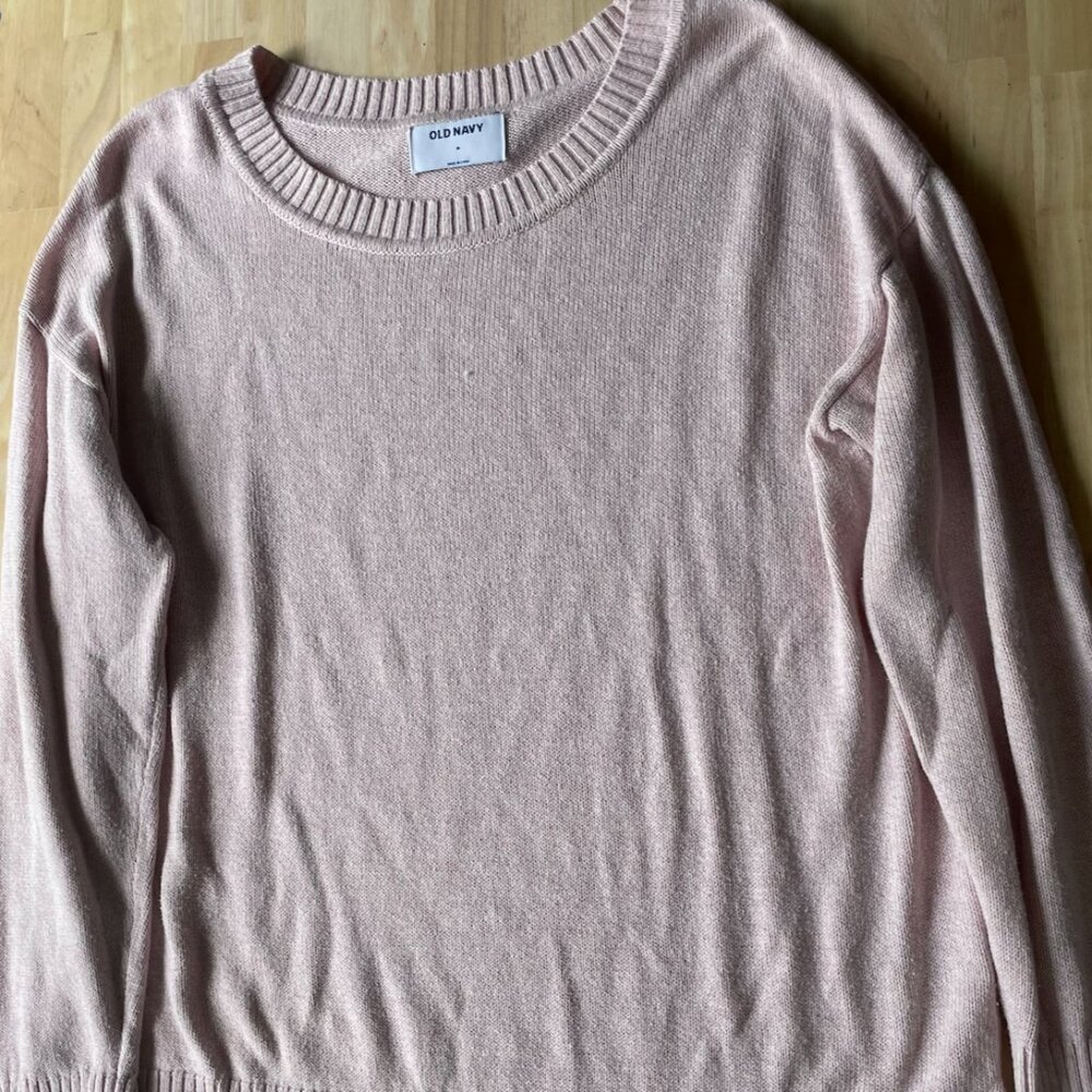 Old Navy sweater